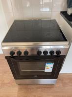 Indesit 16VMH2A (X)/NL Elektrische Fornuizen, Zo goed als nieuw, 85 tot 90 cm, 4 kookzones, Ophalen of Verzenden