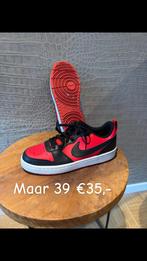 Nike dunk low, Zwart, Nike, Ophalen of Verzenden, Sneakers of Gympen