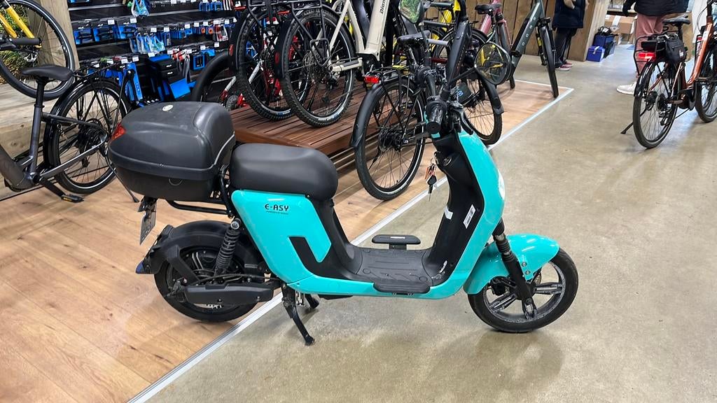 GTS Easy e-scooter, compact licht modelletje 25kmh, Fietsen en Brommers, Scooters | Overige merken, Zo goed als nieuw, Maximaal 25 km/u