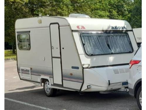 Adria Optima (1006999), Caravans en Kamperen, Caravans, Particulier, tot en met 3, 500 - 750 kg, Kleine zit, Adria, Vast bed, Overige