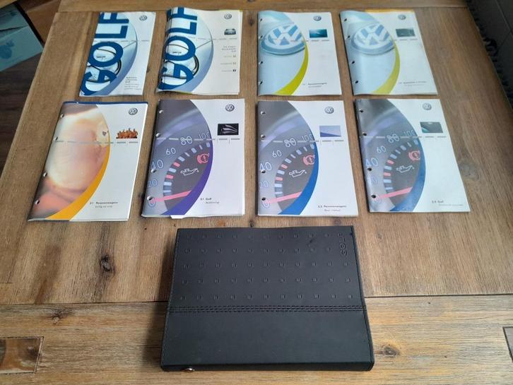 SET INSTRUCTIEBOEKJES in Mapje - VW GOLF 4 - Origineel - NL, Auto diversen, Handleidingen en Instructieboekjes, Verzenden