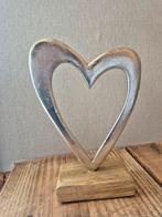 Metalen hart op houten voet ( 2), Huis en Inrichting, Woonaccessoires | Overige, Ophalen of Verzenden, Nieuw
