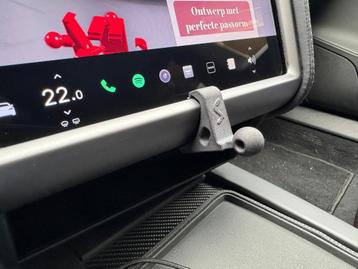 Tesla Model S / X Telefoonbeugel beschikbaar voor biedingen