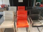 Eethoek stoelen , kunstleer 2x rood,2x grijs,2x zwart., Ophalen, Overige materialen, Gebruikt, Overige kleuren