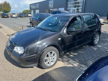 Volkswagen Golf 1.6 / BJ: 2003 / 5 Deurs / Airco / Cruise Co beschikbaar voor biedingen