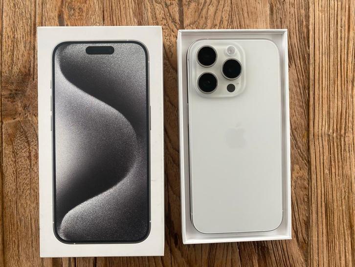 iPhone 15 Pro Titanium Wit 256GB, Telecommunicatie, Mobiele telefoons | Apple iPhone, Zo goed als nieuw, 256 GB, Zonder abonnement
