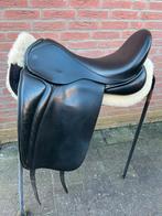 Arno Brandt dressuurzadel 18 inch, Dressuur, ., Ophalen of Verzenden, Zo goed als nieuw