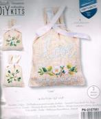 Cado vervaco borduurpakket set van 3 geurzakjes  love, Hobby en Vrije tijd, Borduren en Borduurmachines, Ophalen of Verzenden