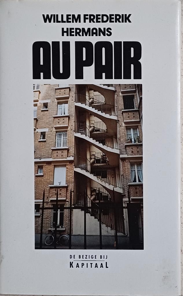 KORTING! Au Pair - Willem Frederik Hermans, Boeken, Literatuur, Zo goed als nieuw, Nederland, Ophalen of Verzenden