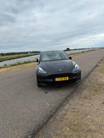 Tesla Model Y 2023 Zwart. kilometerstand 59.629, Auto's, Automaat, 495 min, 258 pk, Zwart