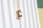 14 Karaat Gouden Hanger Dubbelzijdig, Overige voorstellingen, Ophalen of Verzenden, Zo goed als nieuw, Goud