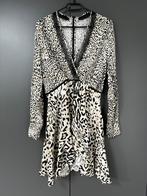Jurk Pinko, Kleding | Dames, Jurken, Pinko, Beige, Ophalen of Verzenden, Maat 36 (S)