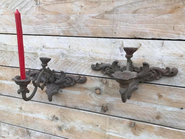 Brocante gietijzeren kandelaar wandkandelaar, Huis en Inrichting, Woonaccessoires | Kandelaars en Kaarsen, Zo goed als nieuw, Minder dan 25 cm