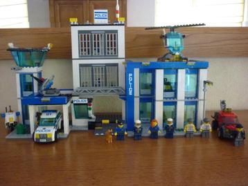 Lego city 60047 – Politiebureau beschikbaar voor biedingen
