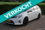 Toyota Auris Touring Sports 1.8 Hybrid Lease Pro|Dealeronder, Gebruikt, Zwart, Leder en Stof, Wit
