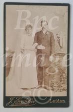 Kabinetfoto bruidspaar Leiden 1890's, Verzenden, Voor 1940, Gebruikt, Foto