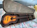 Antieke gitaar in kist, Ophalen, Zo goed als nieuw, Klassieke of Spaanse gitaar