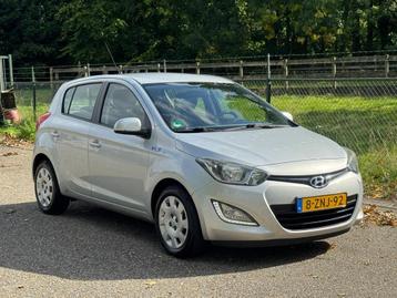 Hyundai I20 1.2i i-Motion /Airco/5-Deurs/ beschikbaar voor biedingen
