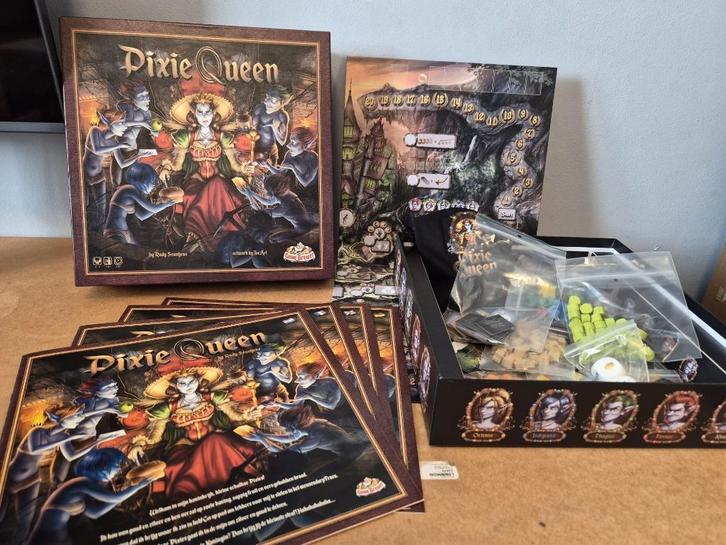 Pixie Queen (NL, EN, FR, DE), Hobby en Vrije tijd, Gezelschapsspellen | Bordspellen, Zo goed als nieuw, Een of twee spelers, Drie of vier spelers