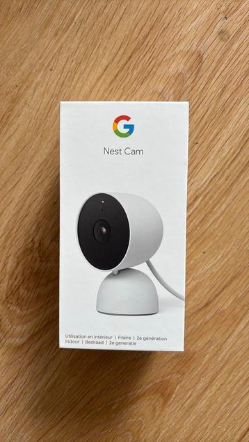 Google Nest Cam bedraad voor binnen beschikbaar voor biedingen