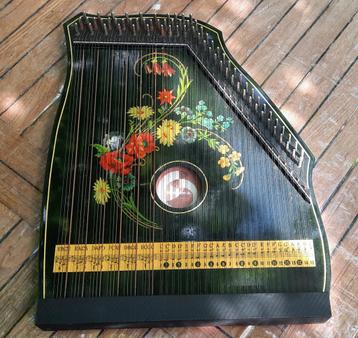 Musima citer/ tafelharp  beschikbaar voor biedingen