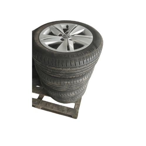 Volkswagen Velgenset + banden 205/55 16 V -91V - Semper04525, Auto-onderdelen, Overige Auto-onderdelen, Gereviseerd, Ophalen