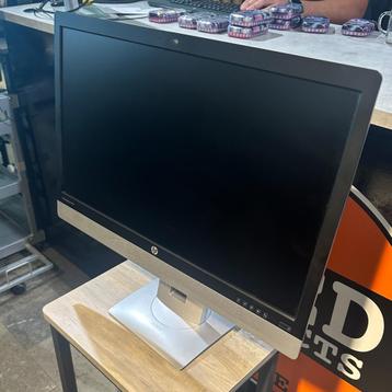 HP EliteDisplay E240c | 23.8" - VGA, HDMI 1.3, DisplayP beschikbaar voor biedingen