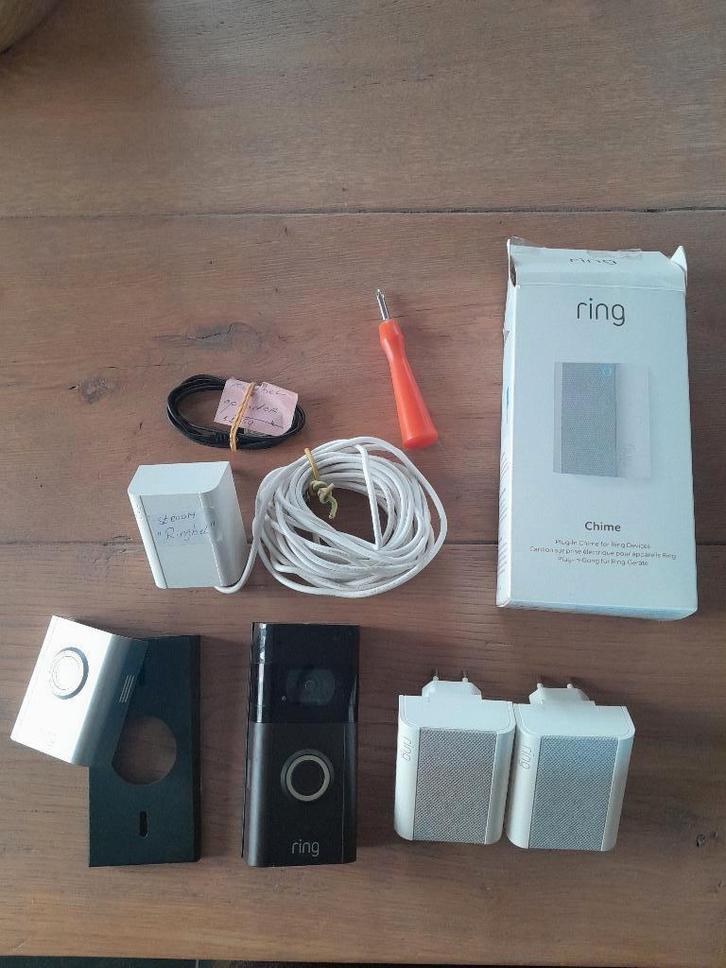 Ring Video Doorbell 3, Huis en Inrichting, Deurbellen, Gebruikt, Draadloos, Ingebouwde camera, Compatibel met smartphone, Bewegingsdetectiesensor