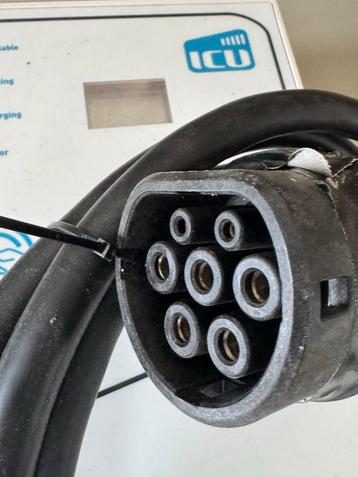 ICU Laadpaal - Gebruikt beschikbaar voor biedingen