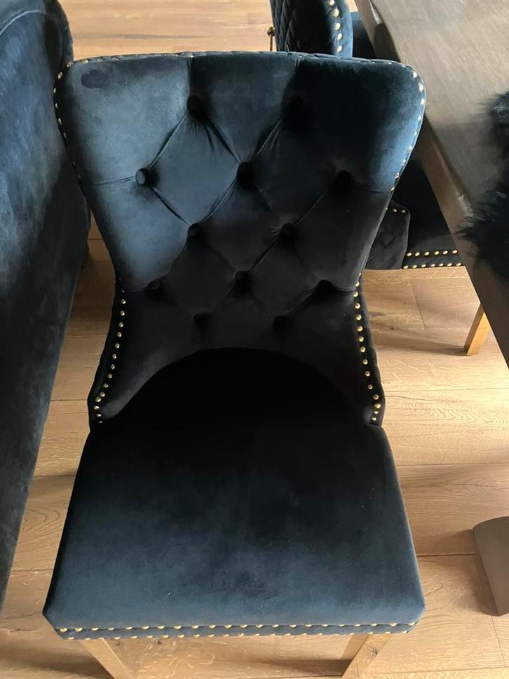 6 zgan stoelen zwart velours met gouden poten en ring, Huis en Inrichting, Stoelen, Zo goed als nieuw, Twee, Zwart, Ophalen