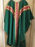 Groene kazuifel met onderstola (nieuw!), Antiek en Kunst, Ophalen of Verzenden