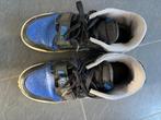 Kids Jordans maat 38,5, Kinderen en Baby's, Kinderkleding | Schoenen en Sokken, Ophalen, Gebruikt, Nike, Jongen of Meisje