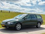 Volvo V70 2.5 D 2000 Groen | dakje | dealer oh | nw apk, Voorwielaandrijving, 15 km/l, Beige, 179 €/maand