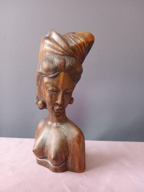 Balinese Buste van een Dame indonesie jaren 50 Bali vrouw, Antiek en Kunst, Kunst | Beelden en Houtsnijwerken, Ophalen of Verzenden