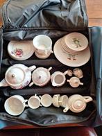 Servies drie stuks ,geleverd in tas, Antiek en Kunst, Antiek | Servies compleet, Ophalen