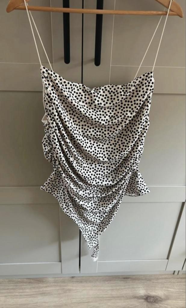 Stippen Body - H&M, Kleding | Dames, Overige Dameskleding, Zo goed als nieuw, Ophalen of Verzenden