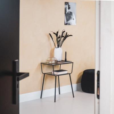 Housevitamin Zwarte Metalen Bijzettafel 60cm, Huis en Inrichting, Tafels | Bijzettafels, Nieuw, Rechthoekig, 60 cm of meer, Minder dan 55 cm