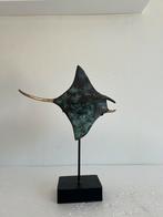 Beautiful bronzen Floating Manta Ray. kunst Art & Design, Antiek en Kunst, Kunst | Designobjecten, Ophalen of Verzenden