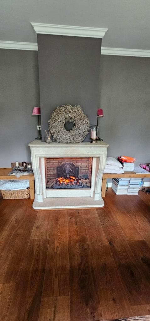 stenen schouw met elektrische sfeer haard, Huis en Inrichting, Haarden, Gebruikt, Elektrische haard, Ophalen