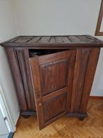 Antieke houten kast, Ophalen