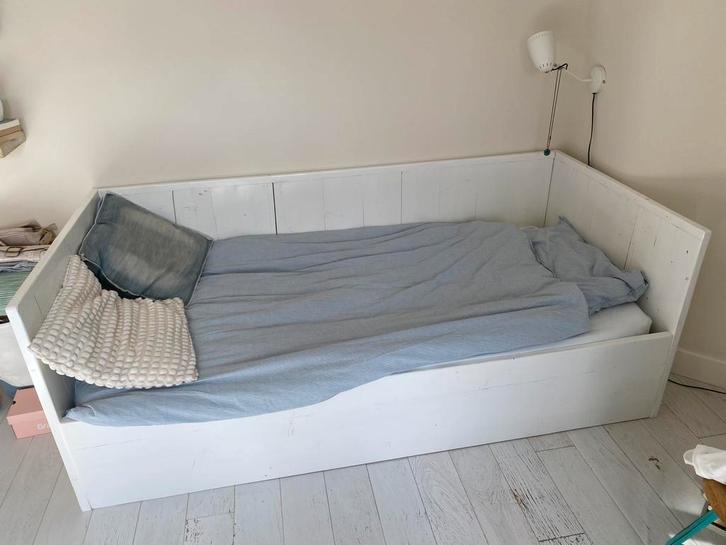 Bed bedbank eenpersoons (90x200) steigerhout wit geverfd, Kinderen en Baby's, Kinderkamer | Bedden, Gebruikt, 180 cm of meer, 85 tot 100 cm