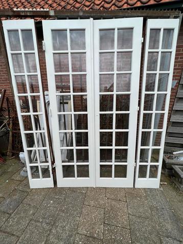 Mooie glaswand ensuite  beschikbaar voor biedingen