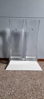 2 grote identieke vazen met dikke bodem., Ophalen, Overige kleuren, Minder dan 50 cm, Glas