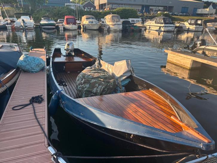 Prachtige sloep – ijzersterk, ruim én helemaal vaarklaar!, Watersport en Boten, Sloepen, Gebruikt, 10 tot 30 pk, 6 meter of meer