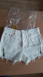 Levi's korte spijkerbroek, W25 | NIEUW, Wit, Nieuw, Ophalen of Verzenden, W27 (confectie 34) of kleiner