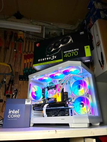 Game PC | I9 14900K | RTX 4070 | 128GB Ram beschikbaar voor biedingen