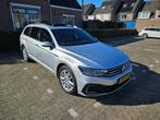 Volkswagen Passat 1.4 TSI Phev 218pk DSG Pano Trekhaak Leer, USB, Hybride Elektrisch/Benzine, 1600 kg, Passat