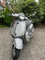 Vespa Elettrica 45 km (2019), Fietsen en Brommers, Scooters | Vespa, Ophalen, Gebruikt, Overige modellen, Maximaal 45 km/u