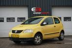 Volkswagen Fox 1.2 Trendline | STUURBEKRACHTIGING |, Voorwielaandrijving, Zwart, Overige kleuren, 4 stoelen
