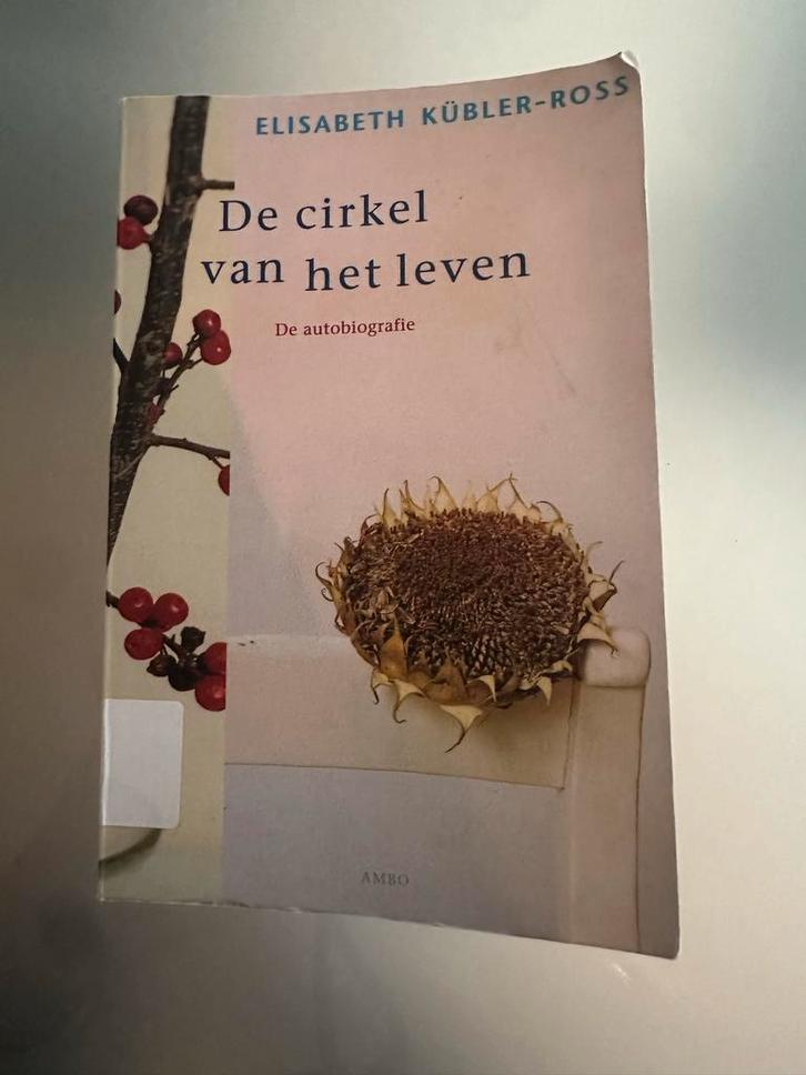 De Cirkel van het Leven - Elisabeth Kübler-Ross, Boeken, Biografieën, Gelezen, Esoterie en Spiritualiteit, Ophalen of Verzenden
